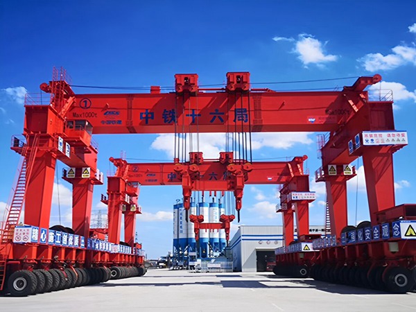 輪胎式提梁機(jī)